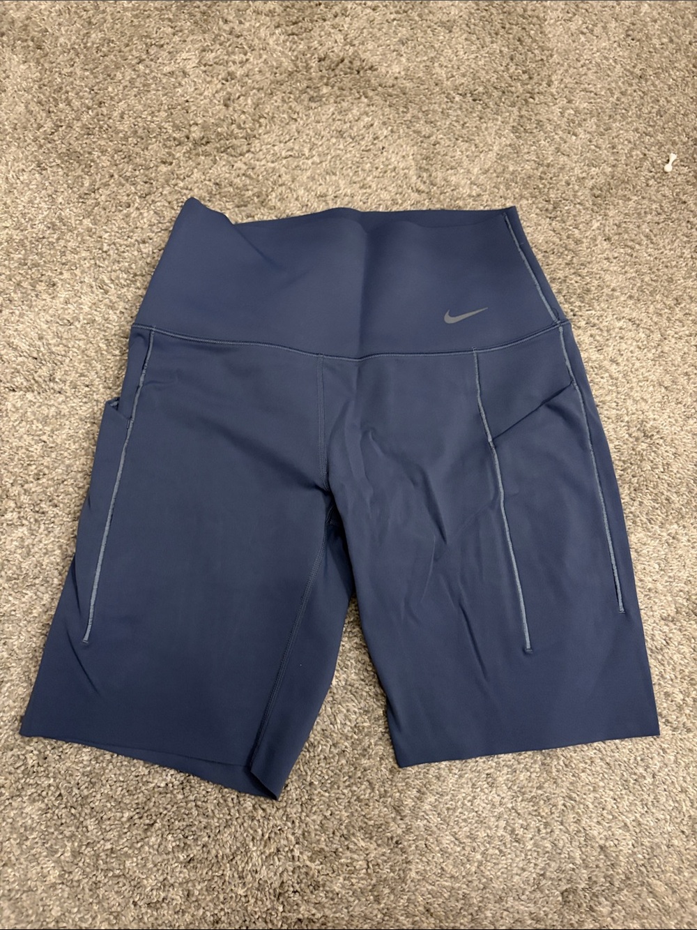 Nike universa dri fit High-Rise Bike Shorts M
